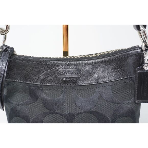 Coach Vintage Black Signature Jacquard and Leather Shoulder to Crossbody Bag - Picture 3 of 12